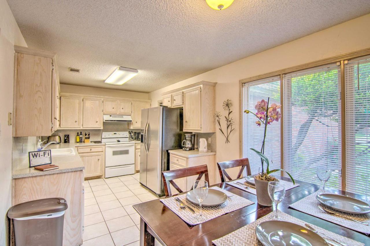 Lubbock Home With Deck And Yard - 8 Miles To Ttu! エクステリア 写真