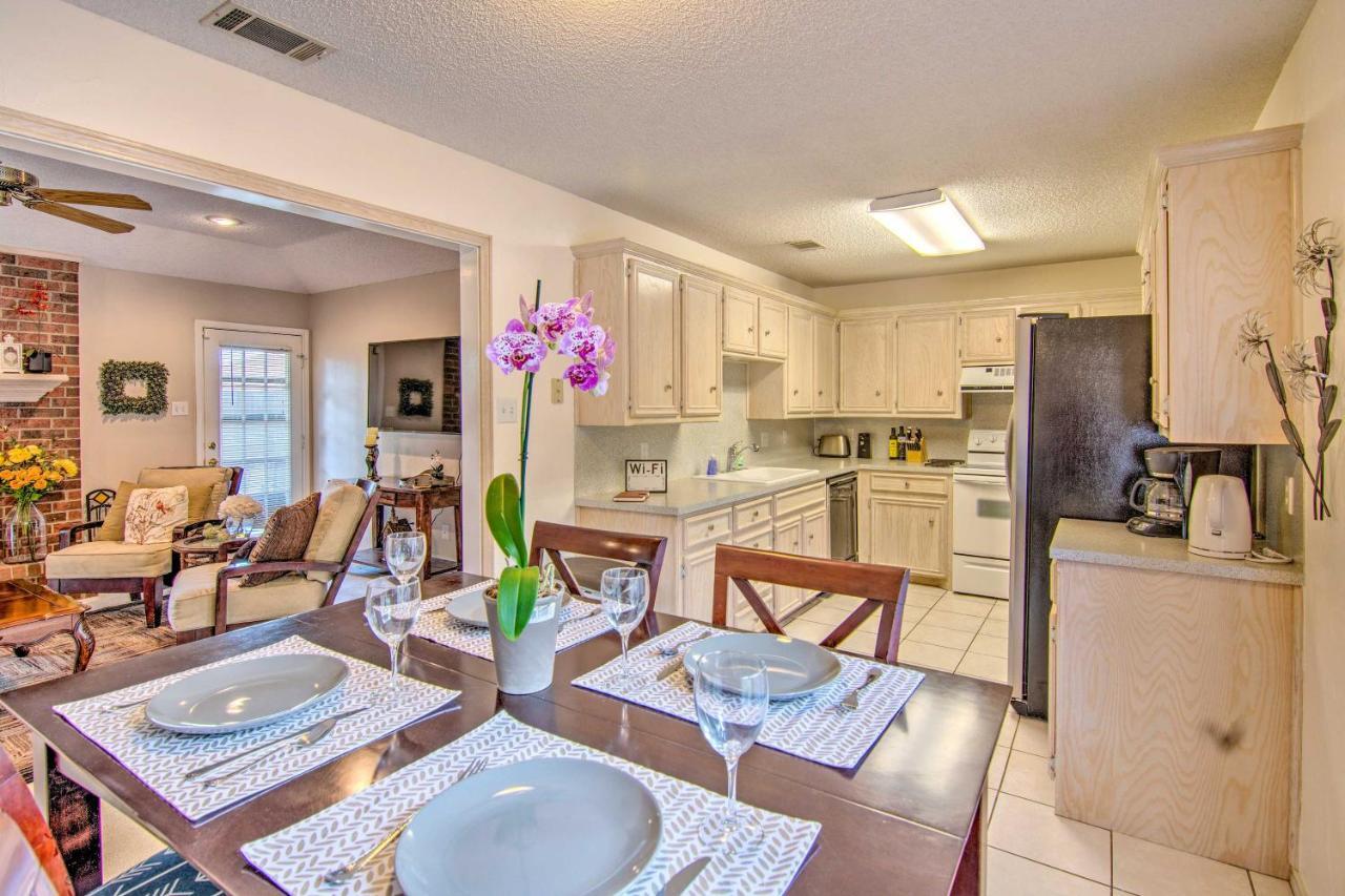 Lubbock Home With Deck And Yard - 8 Miles To Ttu! エクステリア 写真