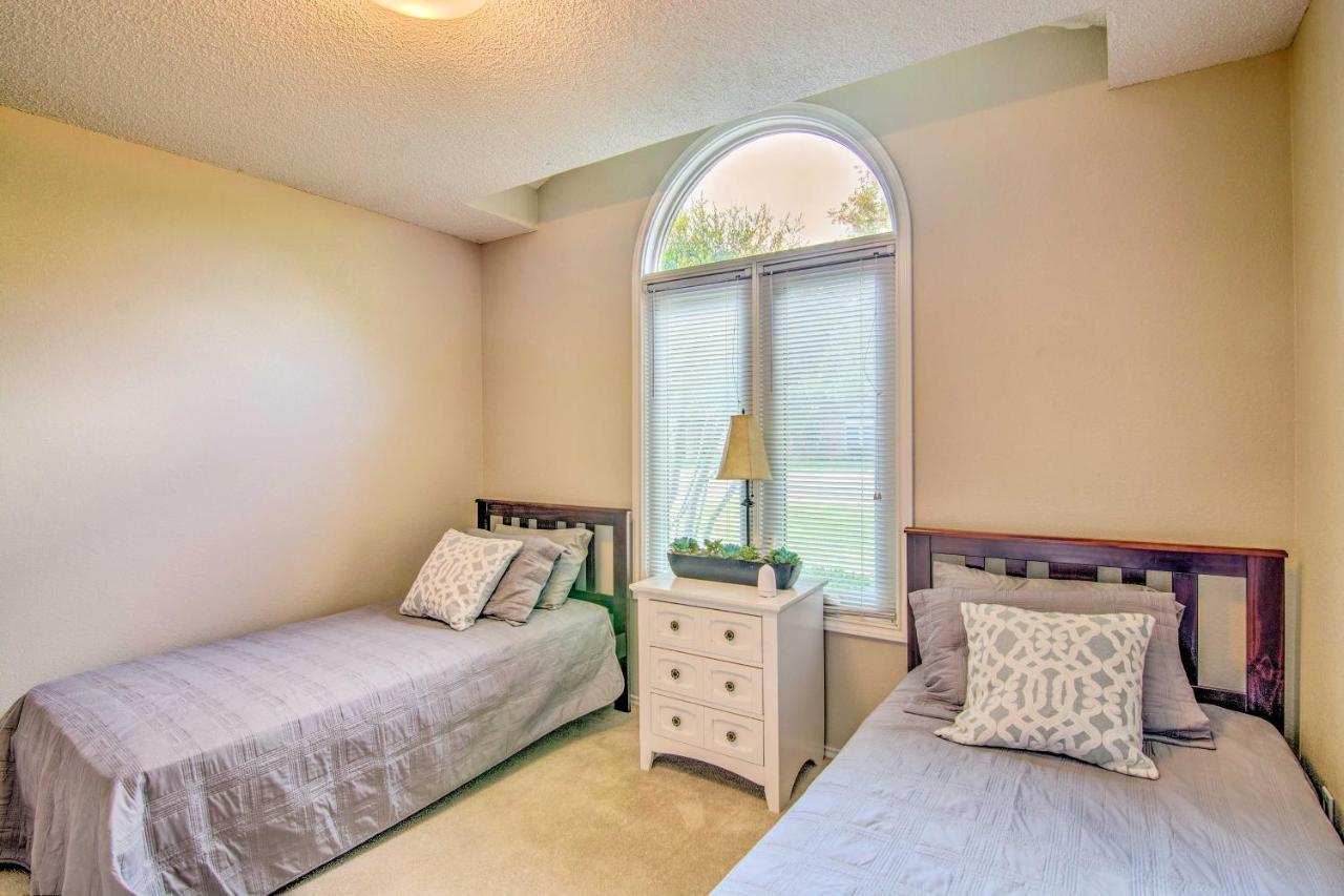 Lubbock Home With Deck And Yard - 8 Miles To Ttu! エクステリア 写真