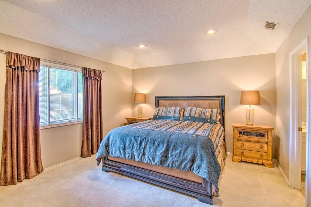 Lubbock Home With Deck And Yard - 8 Miles To Ttu! エクステリア 写真